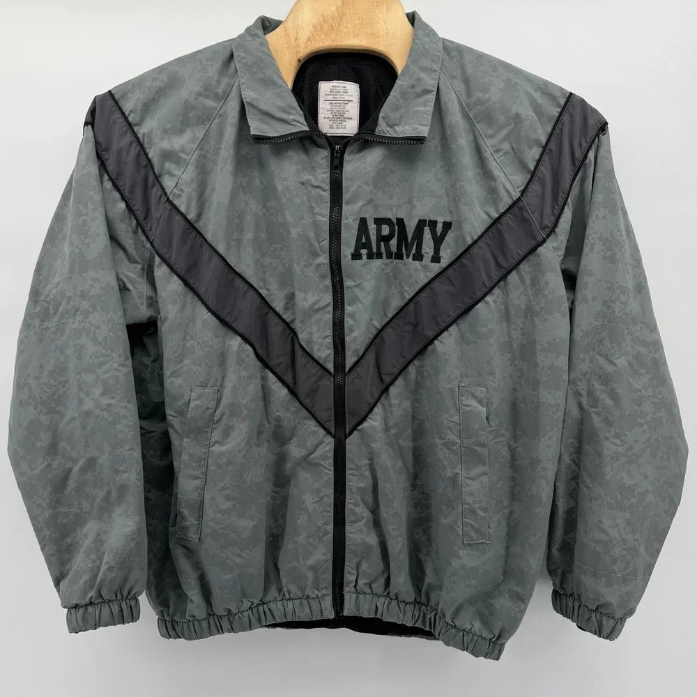 US Army IPFU Jacket Mens Medium‎ Long Gray Digital Camo Reflective Training Coat